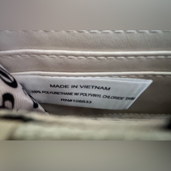 Juicy couture wallet - Picture 7 of 7